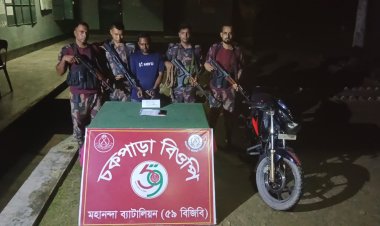 চাঁপাইনবাবগঞ্জ সীমান্তে ইয়াবাসহ একজন গ্রেফতার 