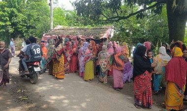 চাঁপাইনবাবগঞ্জে গৃহবধূর আত্মহত্যা