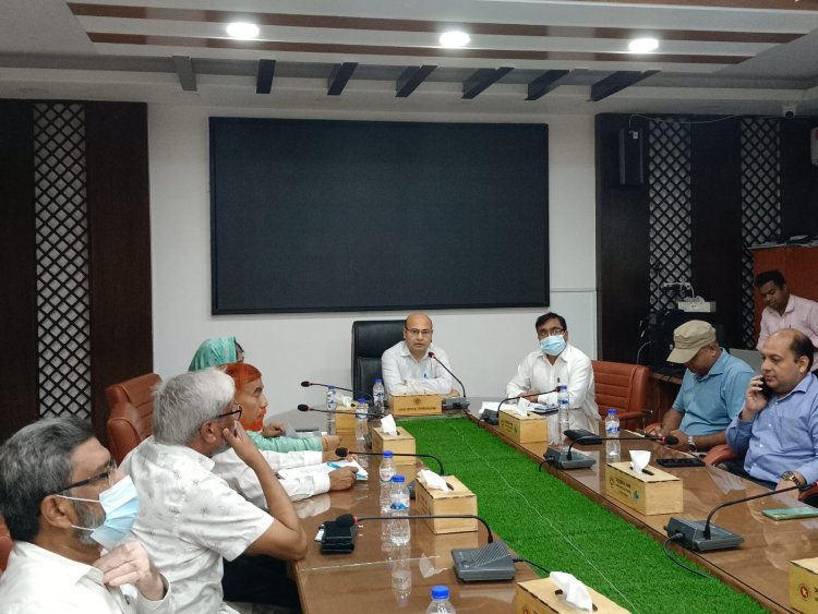 চাঁপাইনবাবগঞ্জে ডেঙ্গু নিয়ন্ত্রণে করণীয় নিয়ে মতবিনিময় সভা