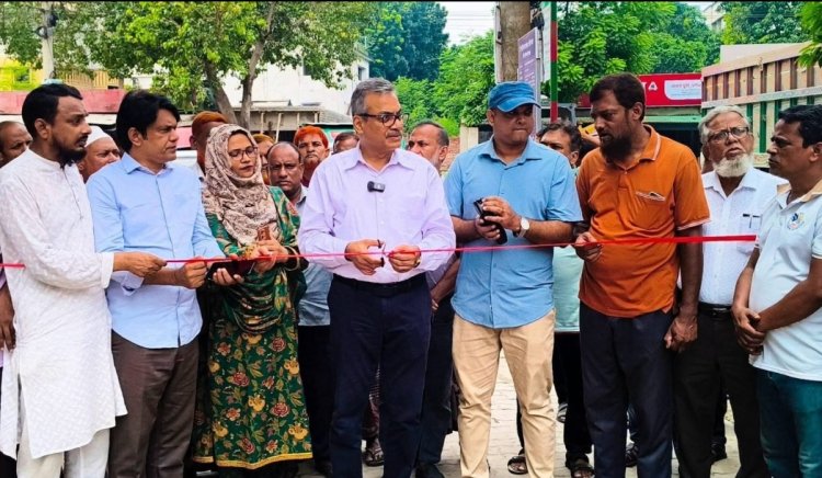 চাঁপাইনবাবগঞ্জে নবনির্মিত রাস্তা উদ্বোধন