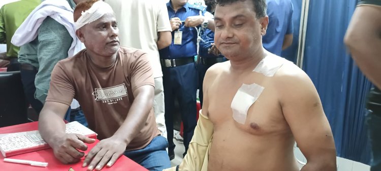 নওগাঁর বদলগাছীতে বিএনপি নেতার উপর হামলা অভিযোগ.কৃষকদলের নেতার বিরুদ্ধে মামলা